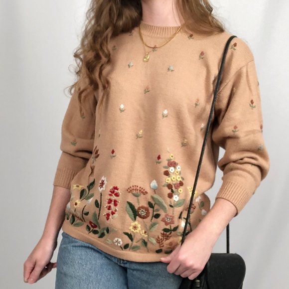 Vintage Sweaters - Vintage Embroidered Flower Knit Crew Sweater Preppy Floral Cottagecore Bohemian